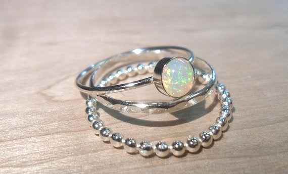 Elegant Three-Piece Gemstone Ring Set – Fashionable & Chic 1622864506925 Print Material