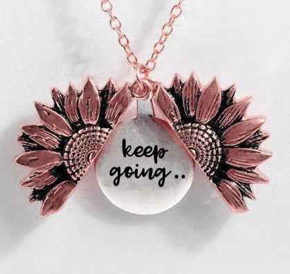 Sunflower Double-layer Lettering Necklace - BOSS MANGO