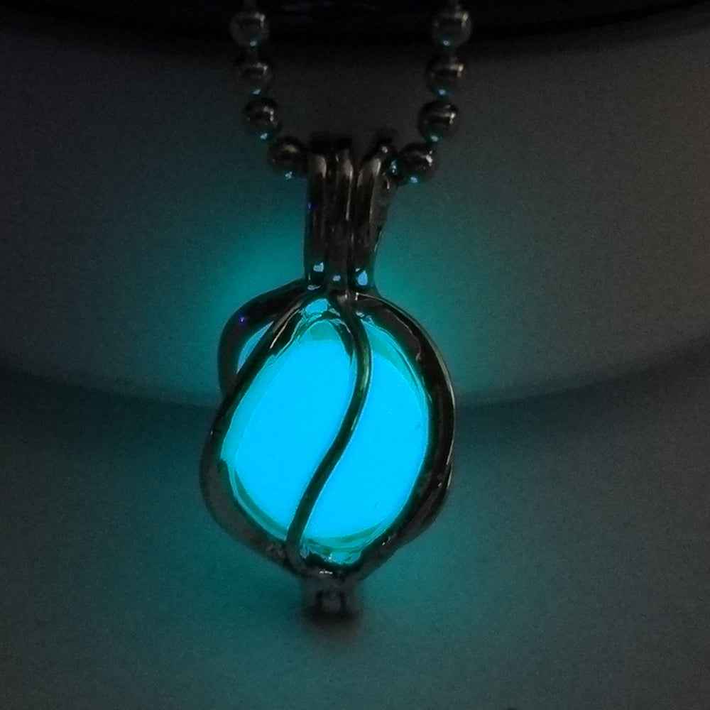 Glow-in-the-dark whirlwind hollowed out DIY necklace