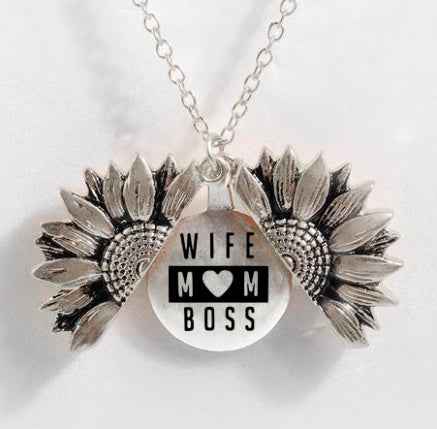 Sunflower Double-layer Lettering Necklace - BOSS MANGO