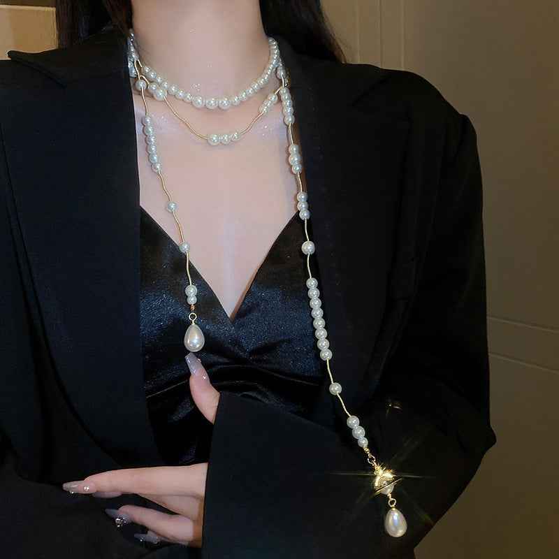 Irregular Long Pearl Necklace Niche