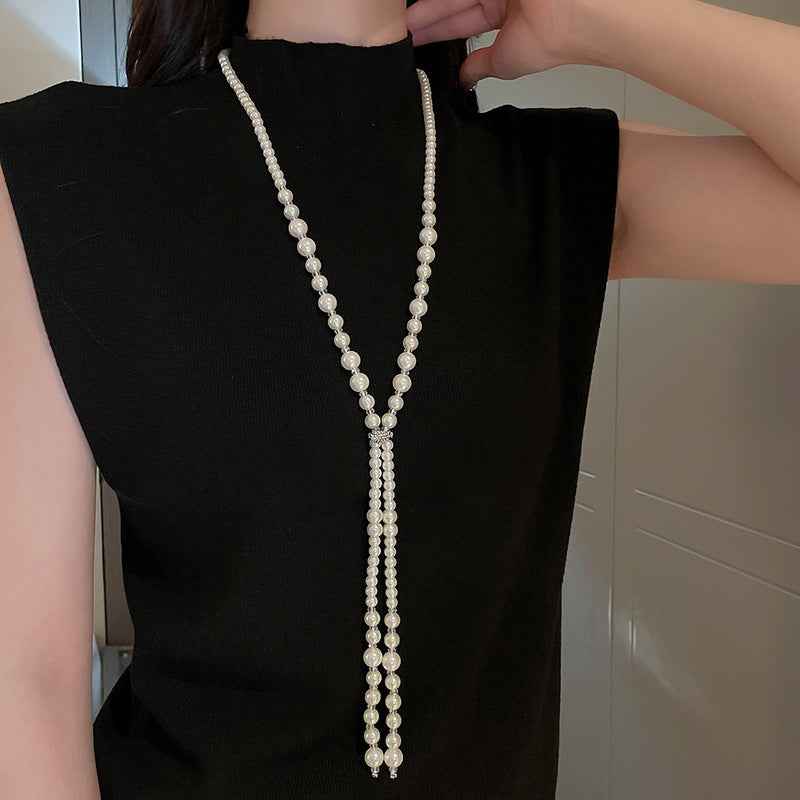 Irregular Long Pearl Necklace Niche