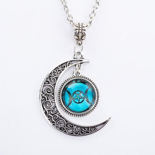 TRIPLE MOON GODDESS PENDANT NECKLACE - BOSS MANGO