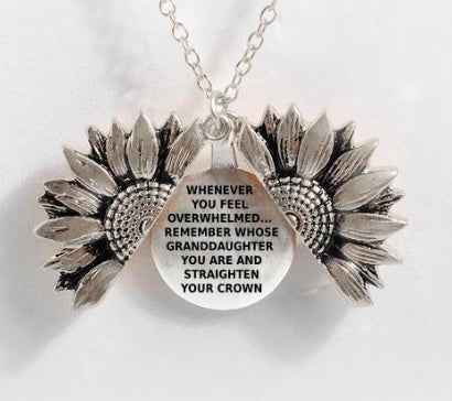 Sunflower Double-layer Lettering Necklace - BOSS MANGO