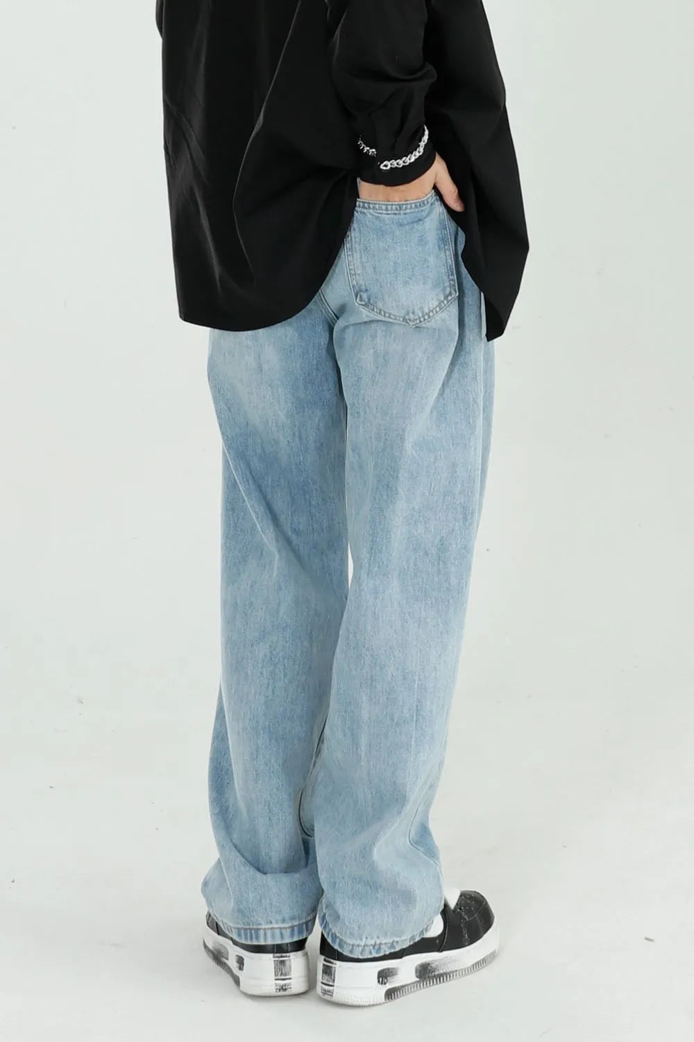 BOSS MANGO - Mid Rise Wide Straight Jeans with Pockets