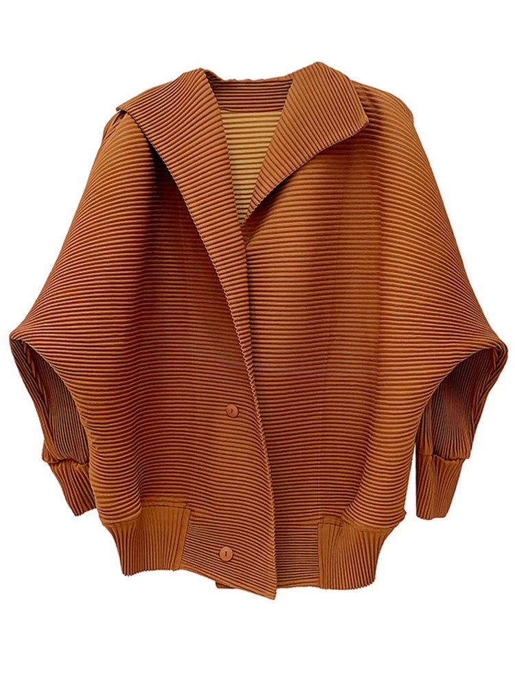 New Pleated Short Coat Women's