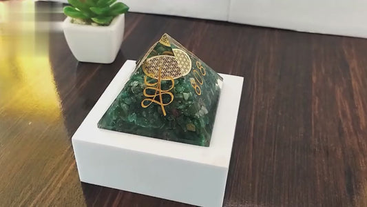 Green Aventurine Angelic Crystal Pyramid